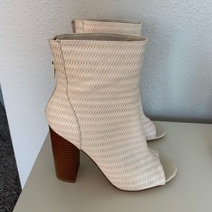 Forever 21  open toed heeled booties size 7